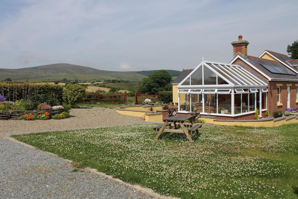 Brynhaul Bed And Breakfast Maenclochog Exterior foto